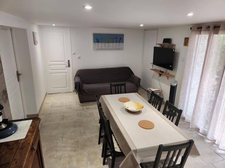 L'Etape Mediterraneenne Logement 4-6 Personnes Avec Parking Prive Sauvian Exterior foto